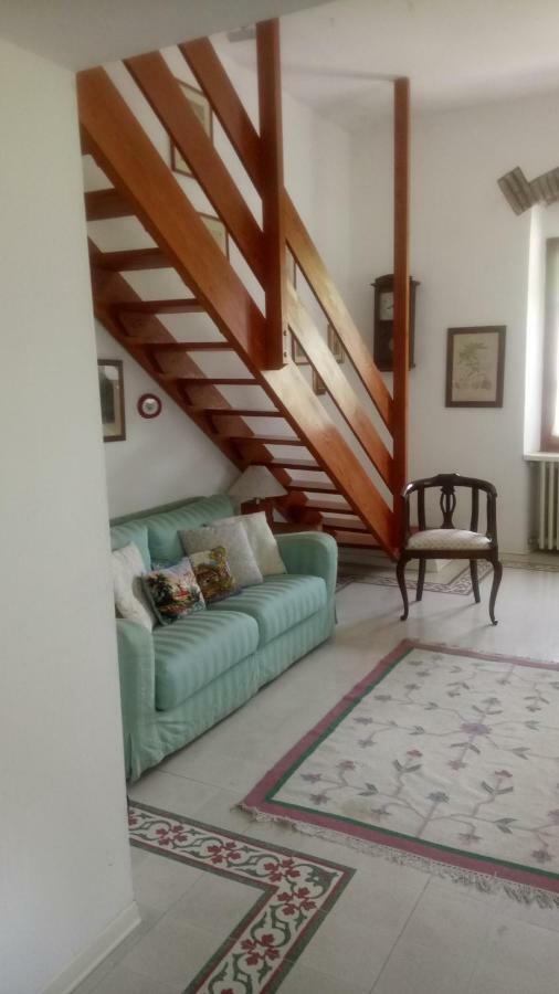 Casa Bartolacci Cozy Apartment Бивильяно Экстерьер фото